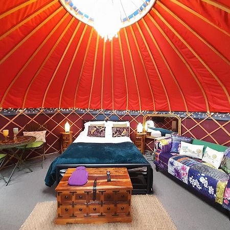 Orchard View Yurt & Hot Tub Somerset Weston-super-Mare Dış mekan fotoğraf