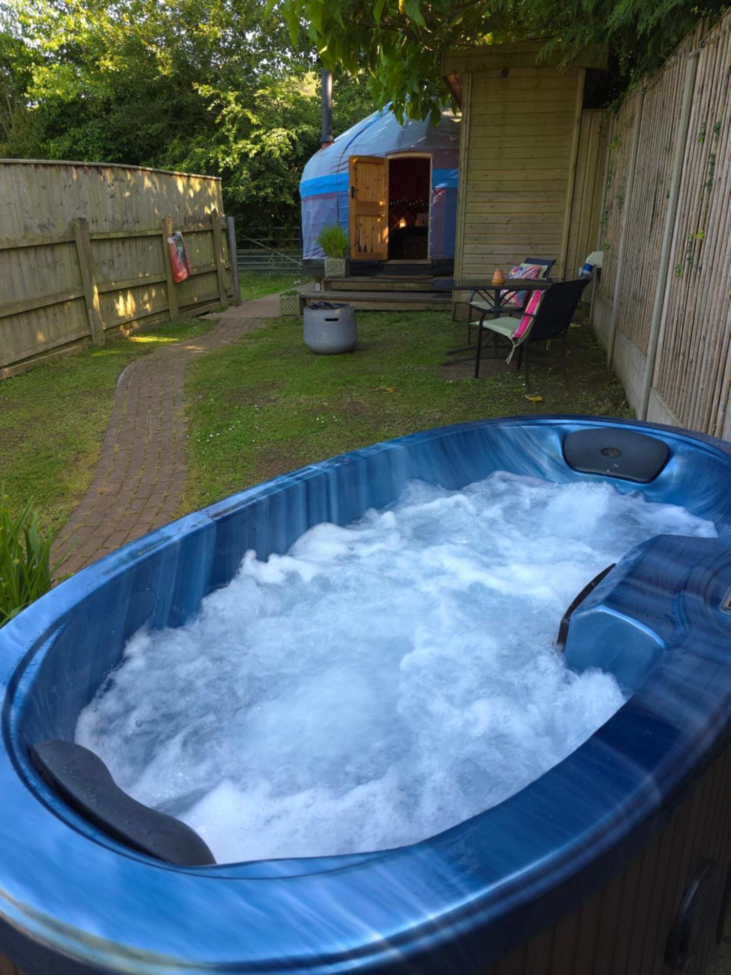 Orchard View Yurt & Hot Tub Somerset Weston-super-Mare Dış mekan fotoğraf